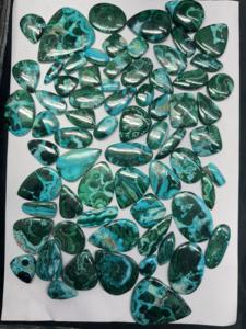 Vente en gros AAA Grade naturel Chrysocolle Malachite Agate verte Cabochon meilleur prix pierres précieuses en vrac pour la fabrication de bijoux - Product Image 3