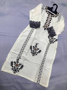 Haut en georgette lourde de créateur avec pantalon de travail en fil Belle couleur pour les occasions spéciales et les mariages - Product Image 3