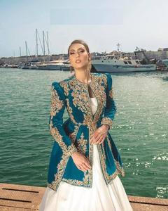 Veste en soie de créateur 2024 brodée bouteille vert dos Trail chemise robe cristal verre perles pierre Dabka travail embelli veste - Product Image 1