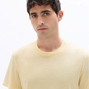 Camiseta de Manga Corta para Hombre, Cuello Redondo, Algodón Amarillo, Corte Regular, Color Sólido, Estándar - Product Image 3