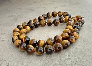 Elegante Collar Multicapa de Cuentas de Colores con Diseño Geométrico, Joyería Artística Hecha a Mano, Unisex, para Uso Diario, Festivo o como Regalo de Moda - Product Image 3