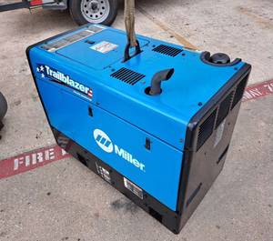 Générateur de soudage MIG Miller Trailblazer 325, machine à souder haute fréquence, moteur à essence Kohler 23,5 HP, portable pour travaux sur le terrain - Product Image 6