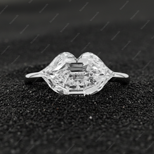 แหวนเพชรแท้ทรงลิปคัท 1 กะรัต DEF VVS VS เพชรเลี้ยงในห้องปฏิบัติการ รับรองโดย GIA IGI ตัวเรือนทอง 925 เงินสเตอร์ลิง แหวนหมั้นเพชรเม็ดเดี่ยว ของขวัญ - Product Image 1