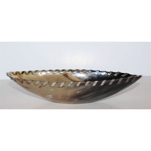 <b>Large</b> Handcrafted Horn Bowl Exquisite Design for Modern and Classic Interiors Exquisite Design for Modern and Classic Interiors - Product Image 5