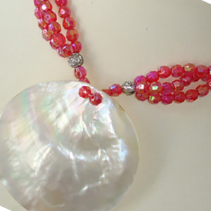 SEASHELL JEWELRY Pure White Bohemian Style Mop Shell Necklace <b>Bead</b> Motif for Gift - Product Image 2