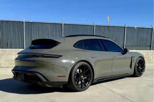 LISTO PARA CONDUCIR - USADO, VOLANTE A LA IZQUIERDA |   Volante a la derecha |   Porsche Taycan GTS Sport Turismo 2023 - Product Image 3