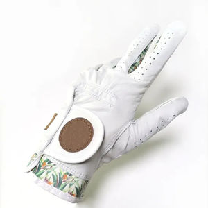 ถุงมือกอล์ฟผู้ชายคุณภาพพรีเมียม น้ำหนักเบา ปรับแต่งได้เต็มที่ ทำจากหนังแกะ กันน้ำ ป้องกันรังสียูวี ระบายอากาศได้ดี ดีไซน์ล่าสุด - Product Image 4