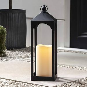 Lanternes en fonte d'aluminium de conception à la mode enduites noires pour la maison et les lanternes de bougie de décoration d'éclairage de table de mariage - Product Image 1