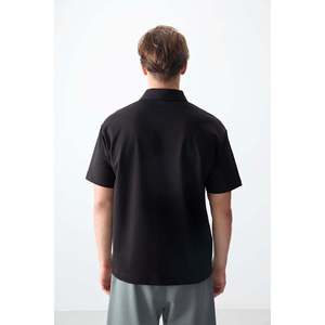 Camiseta Básica de Algodón Negro Grueso y Suave con Cuello Polo y Corte Oversize para Hombre Air Jones, Ideal para Uso Casual - Product Image 5