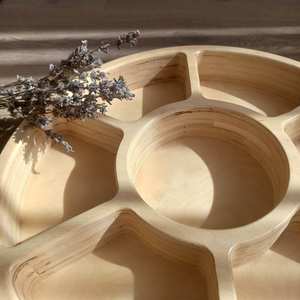 Plateau de service en bois durable élégant pour salle à manger, cuisine et décoration intérieure Plateau de boisson moderne pour les fêtes - Product Image 5