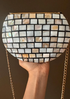 Tas Selempang Bohemian Resin Mosaik Iridescent Rantai Emas Elegan Buatan Tangan Tahan Air Aksesori Pengantin Untuk Musim Panas Gugur