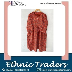 ชุดเดรสพิมพ์ลาย ajrakh สำหรับผู้หญิงชุดเดรสแบบแฮนด์บล็อกสำหรับงานแต่งงานและงานปาร์ตี้จากผู้ผลิตอินเดียชุดเดรสฤดูร้อน - Product Image 6