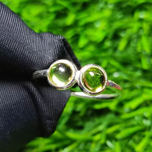 แหวนพลอยสามสีเขียวธรรมชาติ1.25กรัม925เงินแท้สไตล์หรูหรา - Product Image 2