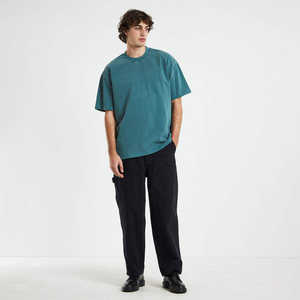 เสื้อยืดเจอร์ซีย์ทรงสปอร์ตผู้ชาย ผ้าฝ้าย 100% แบบสั่งทำพิเศษ ทรงโอเวอร์ไซส์ ระบายอากาศได้ดี ลายเรียบ พิมพ์โลโก้ บริการ OEM มีให้บริการ - Product Image 3