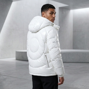 Veste d'hiver matelassée pour homme, à capuche, brillante, chaude, zippée, pour l'extérieur, avec coutures circulaires, OEM ODM, vente en gros - Product Image 4