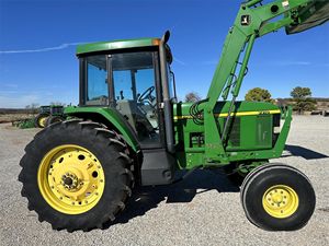 2001 Johnn De ere 7210 รถแทรกเตอร์การเกษตรที่มีจําหน่าย - Product Image 6