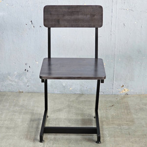 Silla Infantil de Diseño Minimalista SC052, Respaldo de Madera Contrachapada Resistente y Patas de Hierro en Forma de C para Uso en el Aula Escolar - Product Image 5