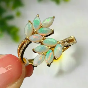 Anillo de cóctel de ópalo de fuego simulado de diamante de moissanita de corte Marquesa de 3 quilates de plata 925 para compromiso o fiesta - Product Image 1