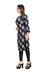 Kurta en crêpe festif pour femme Tissu doux avec des éléments modernes et traditionnels Facile à coiffer et à porter de fournisseur indien - Product Image 5