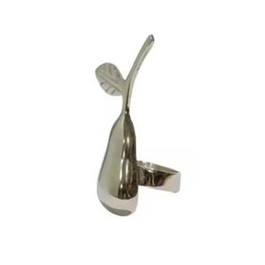 Servilletero en forma de par de aluminio para decoración de bodas y eventos Nuevo servilletero de metal Nuevo estilo Último servilletero - Product Image 1