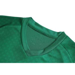 Conjunto de ropa de fútbol unisex, último diseño personalizado, camiseta y pantalones cortos de equipo deportivo con impresión por sublimación, conjunto de uniforme personalizable - Product Image 6