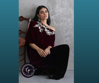 Kaftan de soirée luxueux en velours pur ombré couleur kiwi, brodé à la main, taille naturelle, longueur ras du sol, coupe modeste