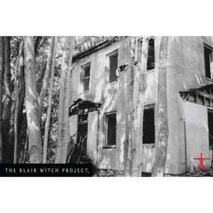 Carte postale avec le design moderne du Blair Witch Project pour une utilisation murale - Product Image 1