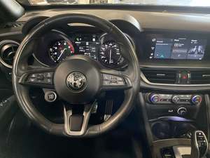 Esplorare la nostra alta qualità 2022 Alfas Romeos Stelvios Ti AWD usato - Product Image 2