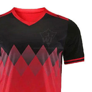 Tenue de football Street Sport, design léger et confortable, idéale pour les entraînements et les matchs en plein air - Product Image 3