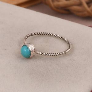 Bague de mariage de luxe en argent sterling torsadé avec turquoise Kingman faite à la main, style bohème hippie, pour femme, cadeau artisanal du sud-ouest - Product Image 4