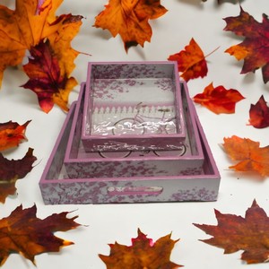 Ensemble personnalisable de 3 plateaux carrés colorés en bois avec poignées pour dessert et café - Product Image 6