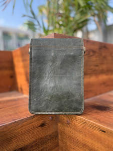 Bolso Crujiente de Cuero Auténtico Hecho a Mano para Mujer, Bandolera Elegante de Cuero de Grano Completo, Ideal para Regalo - Product Image 5