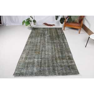 Tapis traditionnel turc écologique en patchwork gris en laine de 4,3 x 7,9 pieds avec envers en latex - Product Image 1