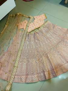 Lehenga choli ชุดปาร์ตี้ออกแบบโดยดีไซเนอร์แบบพรีเมี่ยมพร้อมงาน dori และ Jari และ Jari Flair CAN - Product Image 2