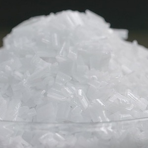 Caustic Flakes Pearls 99% Purity - Product Image 1
