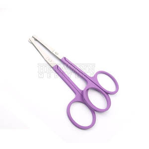 Ciseaux à cuticules portables HERMANN MEDITECH en acier inoxydable, anti-dérapants, légers et écologiques pour un soin précis des ongles - Product Image 2