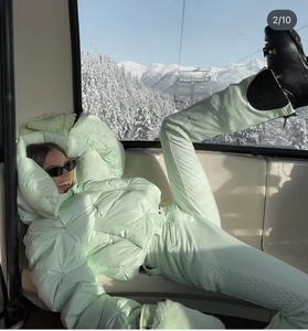 Les plus populaires : Veste de ski personnalisée grande taille en polyester imprimé, imperméable, respirante, avec isolation Primaloft et fermeture éclair matelassée - Product Image 2