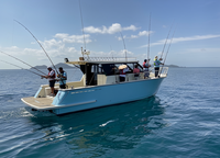 Yate Deportivo de Aluminio Soldado UBI 88, para Pesca, 8 Metros, 8 Pasajeros, 35-40 Nudos, 115-300 HP, para Navegación Fluvial, Patrullaje, Turismo y Transporte