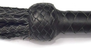 อุปกรณ์เฆี่ยนหนังวัวแท้ขนาด18 "สำหรับใส่ดอกกุหลาบ9ชิ้นทำด้วยมือ - Product Image 5