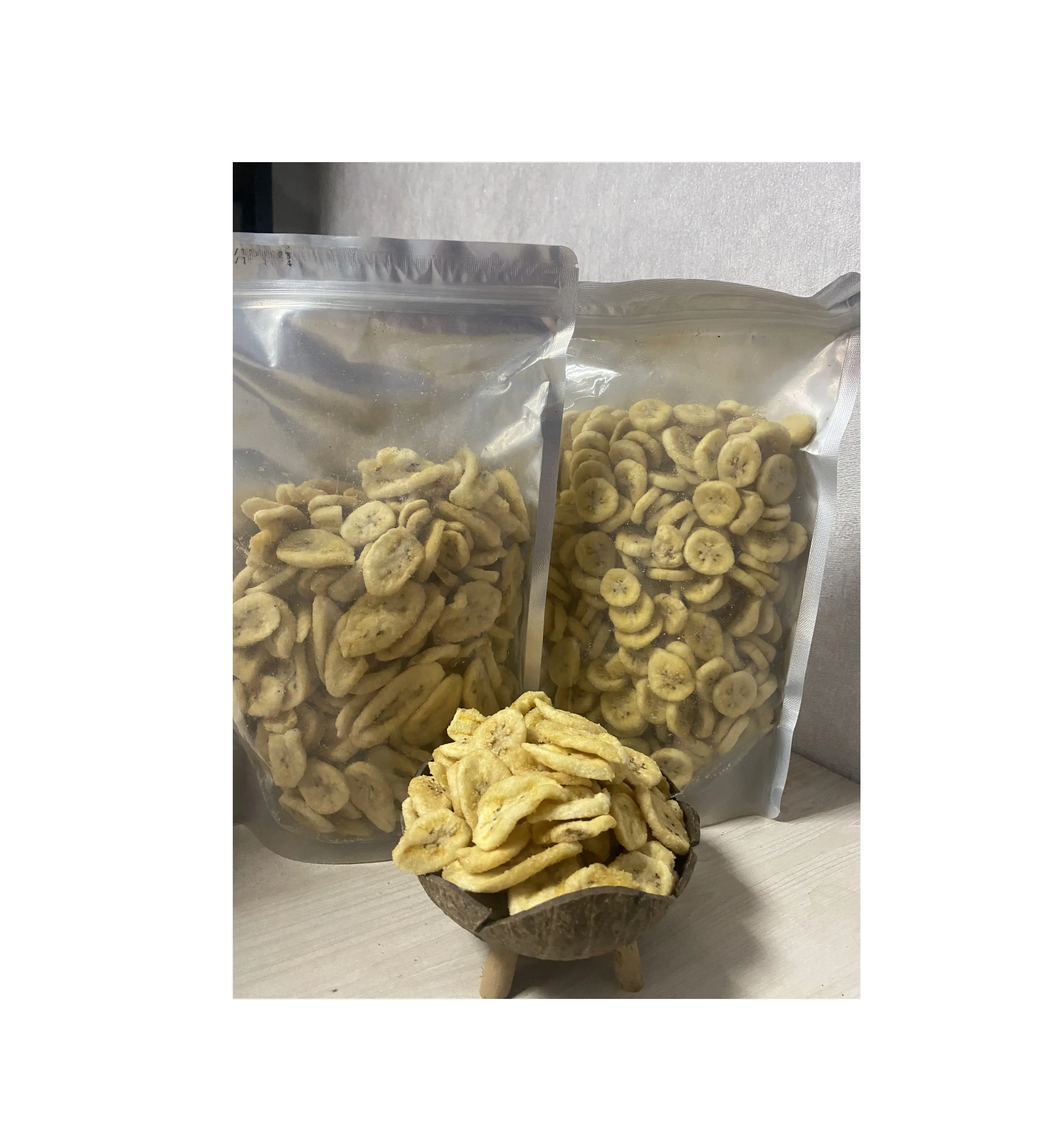 Premium Vietnamese Knapperige Bananenchips Voor Snacks Voedsel/Gedroogde Bananensnack Gedehydrateerde Bananen Chip 84587176063 Zanderig