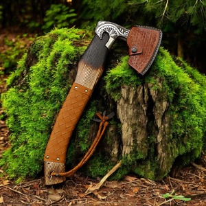 ขวานเหล็กคาร์บอนปลอมแปลงพร้อมด้ามจับไม้โรส - Product Image 1