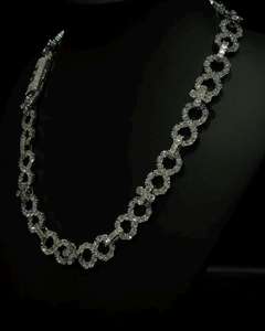 Collier de luxe Infinity Style en argent 925 avec diamant Moissanite VVS, design floral, taille ronde, serti à griffes, unisexe - Product Image 2