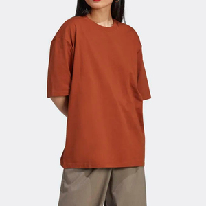 T-shirt décontracté 100 % coton de haute qualité, coupe régulière, col rond, bicolore, respirant, avec broderies et appliqués personnalisables, idéal pour l'été et le streetwear. - Product Image 1