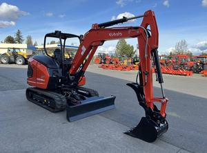 La mieux notée mini excavatrice Kubota de 4 tonnes KX040-5 pelle d'excavatrice d'oscillation de queue zéro pour la construction et l'aménagement paysager - Product Image 2