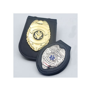 Insignia de Logotipo de Guardaespaldas Nacional Personalizada, Insignia de Seguridad de Metal Plateado en Oro y Plata con Cartera - Product Image 3