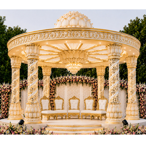 Opulento Mandap de Loto con Cúpula para Bodas al Aire Libre, Mandap de Madera Tallada en Oro de Lujo con Decoración Floral para Decoración de Bodas - Product Image 1