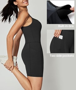 Mono atlético para mujer, mono de entrenamiento de moda hecho a medida, negro, manga completa, correa ajustable, deportes ecológicos sin costuras - Product Image 4