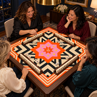 The Lucky Tiles Tapis de Mahjong Américain, Nappe Carrée Orange Rose à Motif Géométrique pour Soirée Jeu, Accessoire de Table au Design Unique