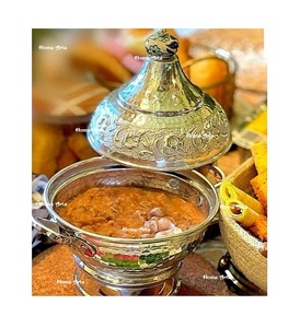 Plat de chauffe-plats martelé en acier inoxydable avec couvercle plat de service de nourriture de couleur argent de la plus haute qualité à vendre - Product Image 1