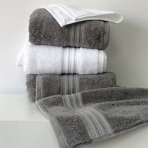 Ensemble de serviettes de luxe en coton turc doux léger de grande taille idéal pour une utilisation quotidienne au bain - Product Image 4